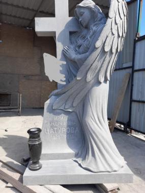 Angels (Monument of an angel with wings holding a grave cross version 1, AN_0277) 3D models for cnc