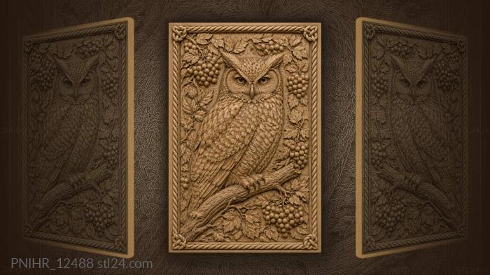 Berry clusters around a still owl 3d STL model