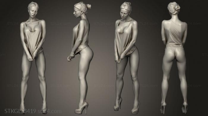 Figurines of girls (Girl Posing Very Sexy, STKGL_3419) 3D models for cnc