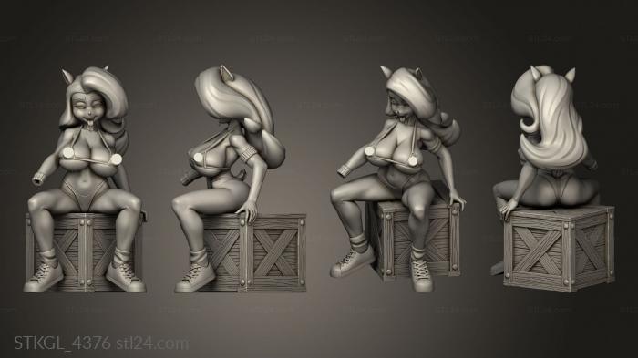Figurines of girls (Poly Bits Tawna Bandicoot Bikiniver NSFW Crate, STKGL_4376) 3D models for cnc