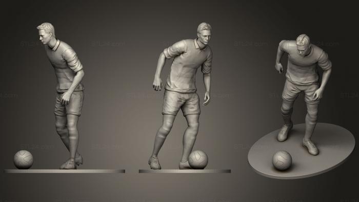 Статуэтки люди (Футболист готовится к удару ногой 00, STKH_0247) 3D модель для ЧПУ станка